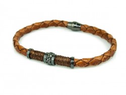 Bracelet braided brown leather / camel with silver.