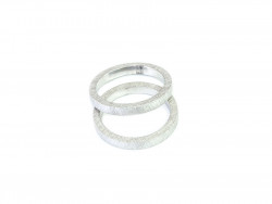 2 loose rings in white matte silver to combine