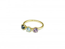 750mm gold ring with three natural stones, blue sapphire, blue topaz and 4mm diameter amethyst.