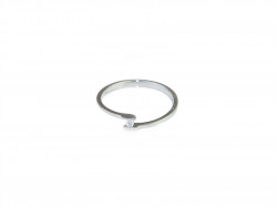 Solitari or blanc 750 mm amb Brillant natural de 0.03cts