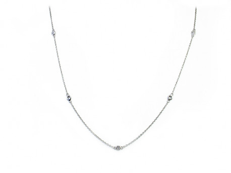 750mm white gold necklace with round mouths and 5 natural brilliants of 0.03cts each.
