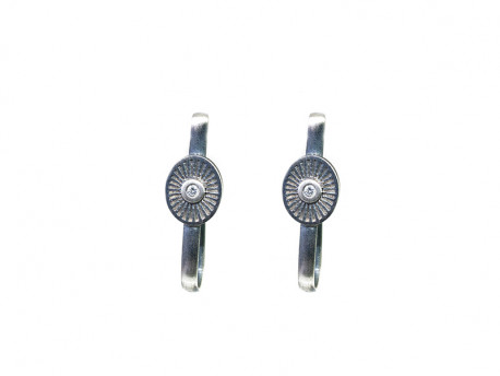 Oxidized and satin silver 925mm earrings with natural diamonds of 0.02cts.