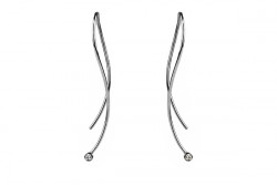 White gold round wire shaped earrings with brilliants.