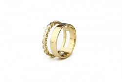 Anillo oro amarillo y 10 brillantes