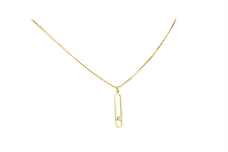 Gold pendant with brilliant