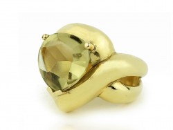 Anillo de oro amarillo y citrino limón.