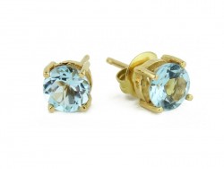 Pendientes de oro con piedra Topacio Azul.