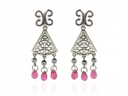 Gold earrings with diamonds and pink tourmalines.