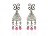 Pendientes de oro con brillantes y turmalinas rosas.