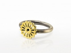 Silver ring and yellow gold.