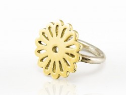 Silver ring and yellow gold.