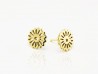 Yellow gold earrings flower shape
