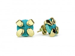 Gold earrings, natural turquoise.